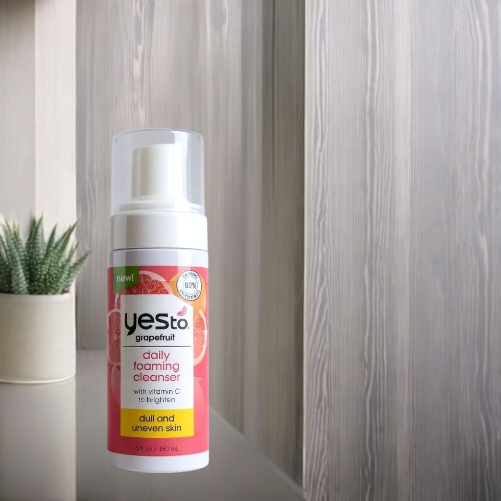Yes To Grapefruit 5.0 Fluid Ounces Daily Foaming Cleanser